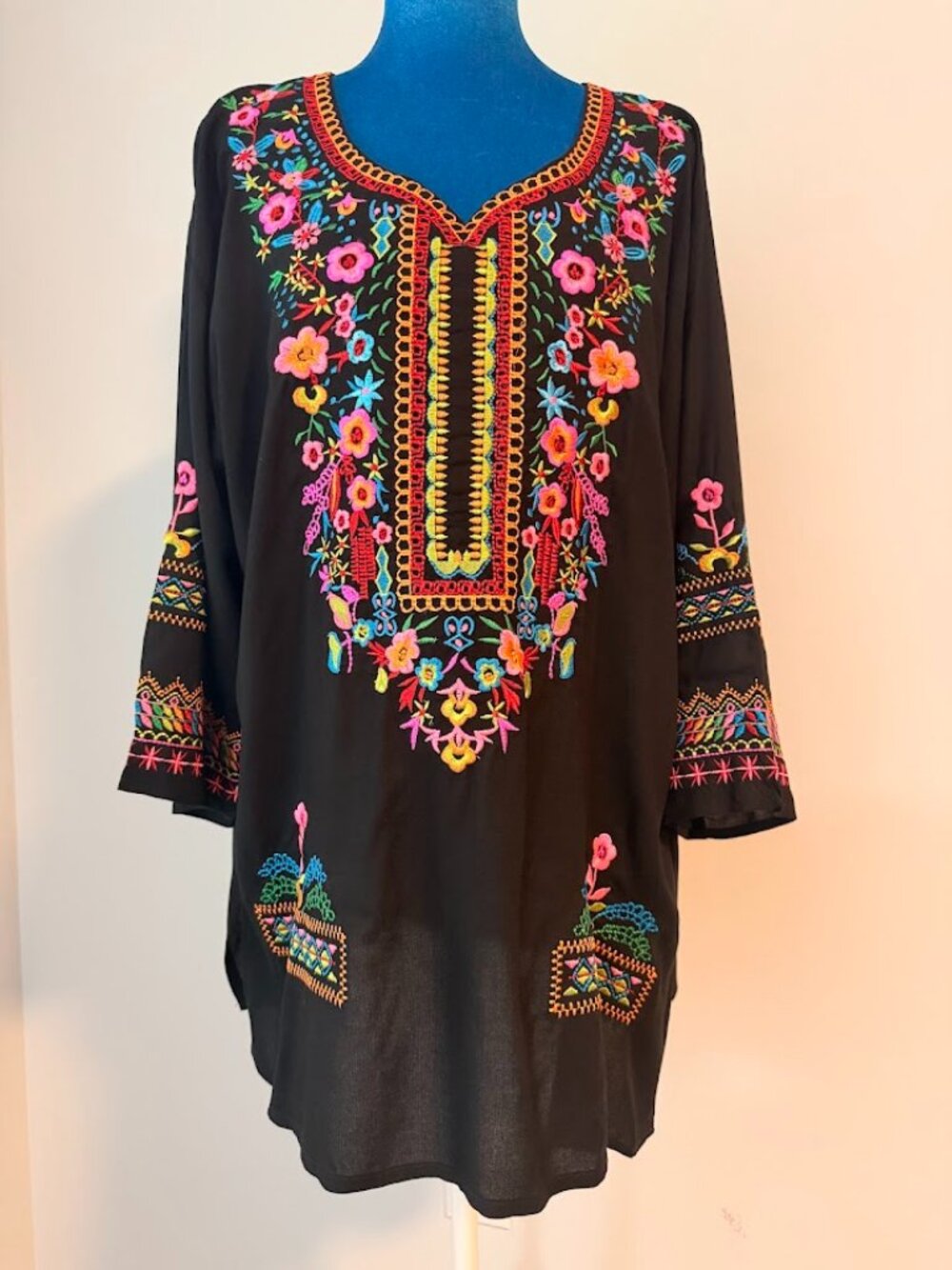 Black Embroidered Tunic Top Multicolor Floral Rayon